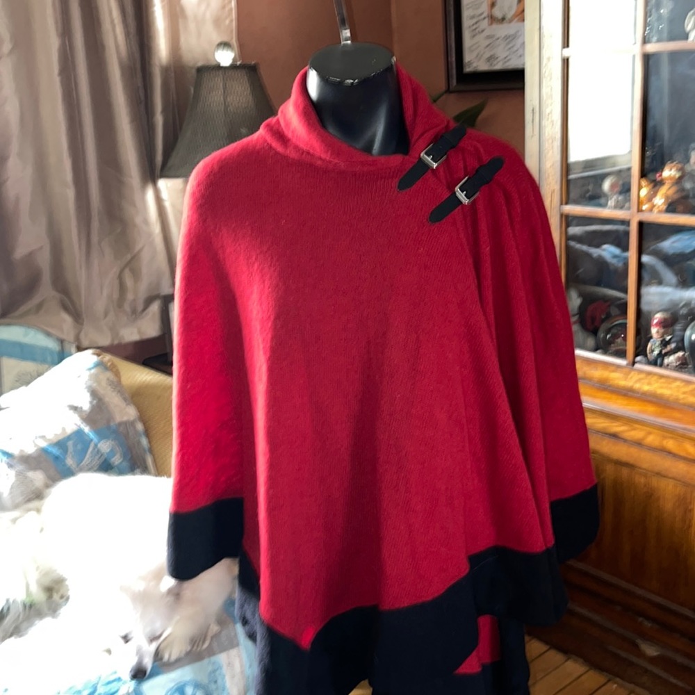 Lauren Ralph Lauren red lambswool cape S/M